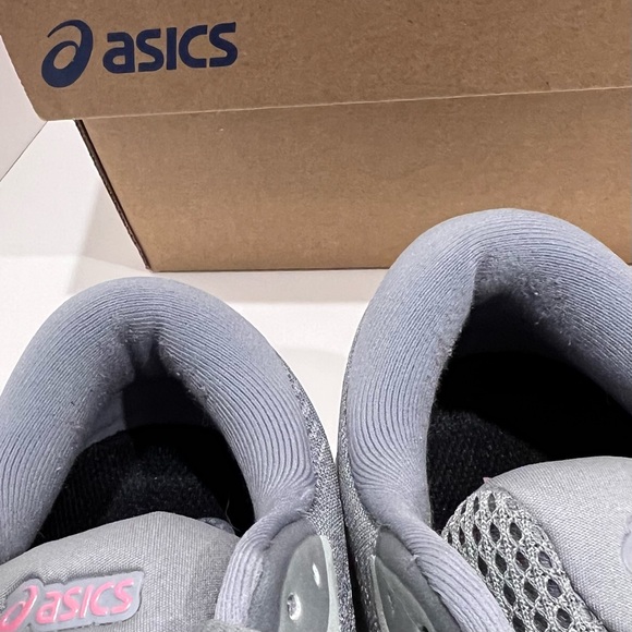 ASICS EUC - Picture 11 of 15